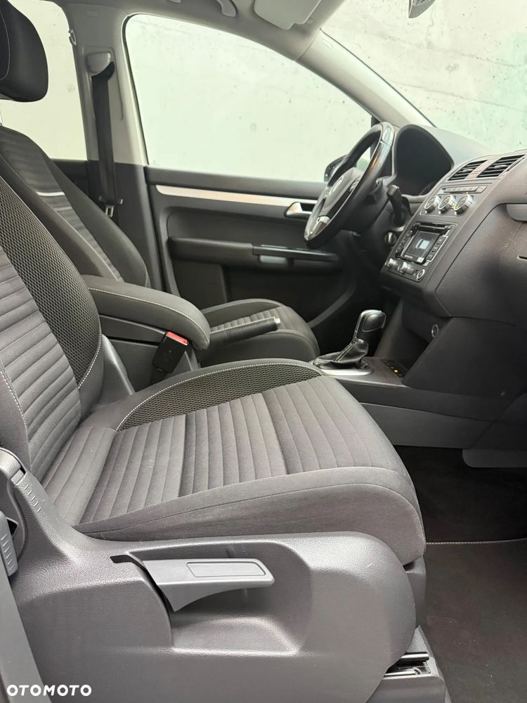 Volkswagen Touran 1.6 TDI DPF BlueMotion Technology DSG Cup - 20