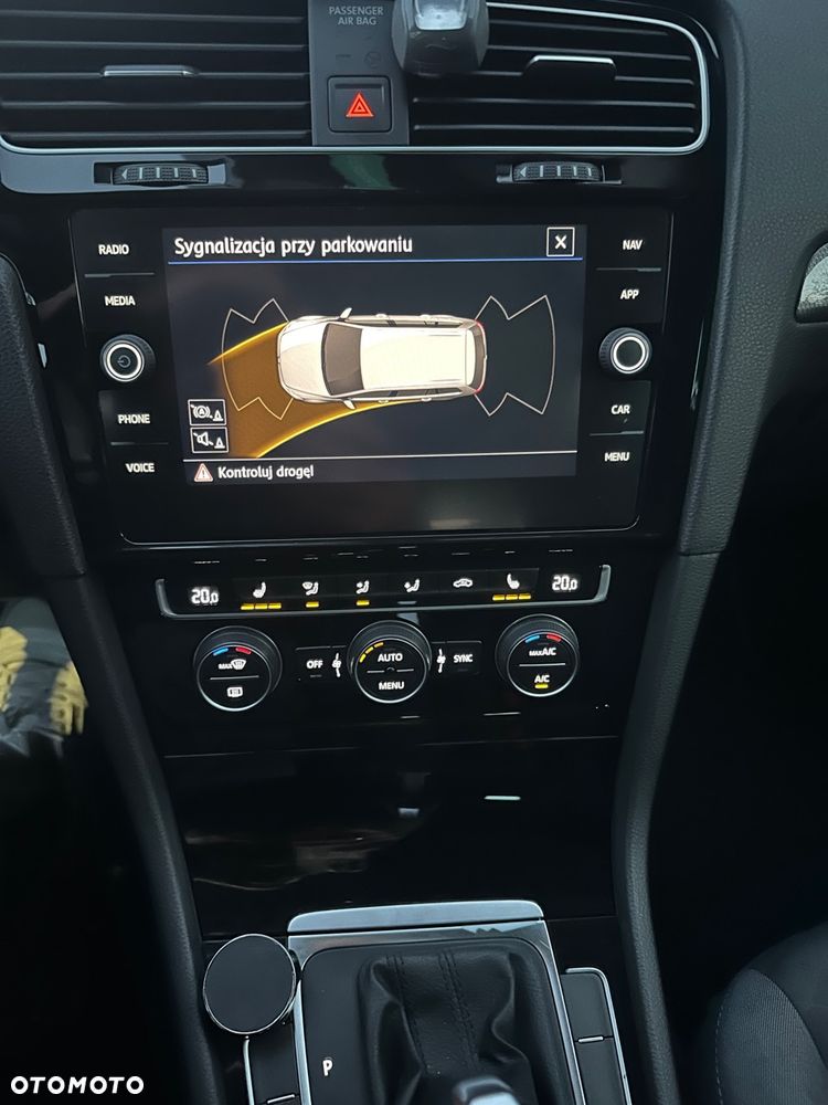 Volkswagen Golf 2.0 TDI SCR DSG Join - 9