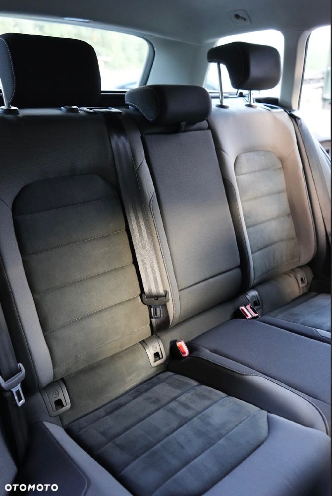 Volkswagen Golf 2.0 TDI DSG Join - 27