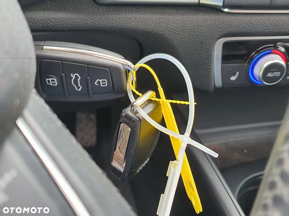 Audi A3 ver-1-6-tdi-clean-diesel-s-line-sportpaket - 15