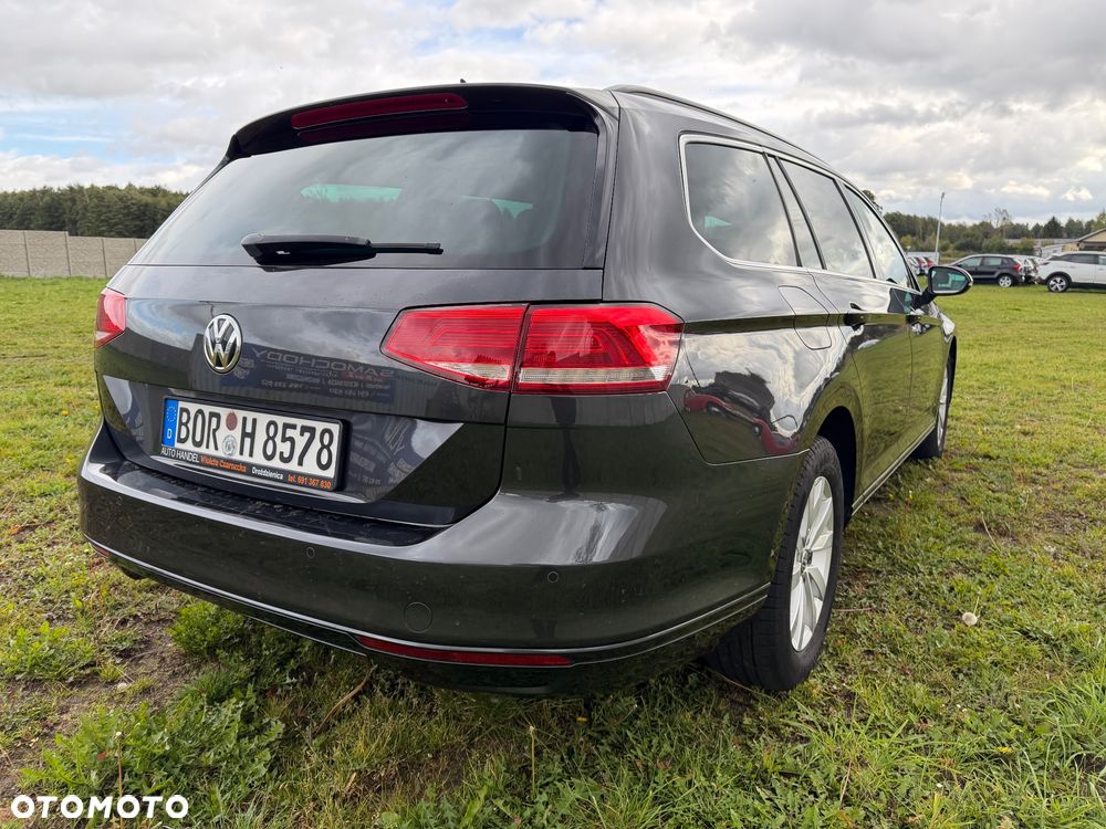 Volkswagen Passat Variant - 7