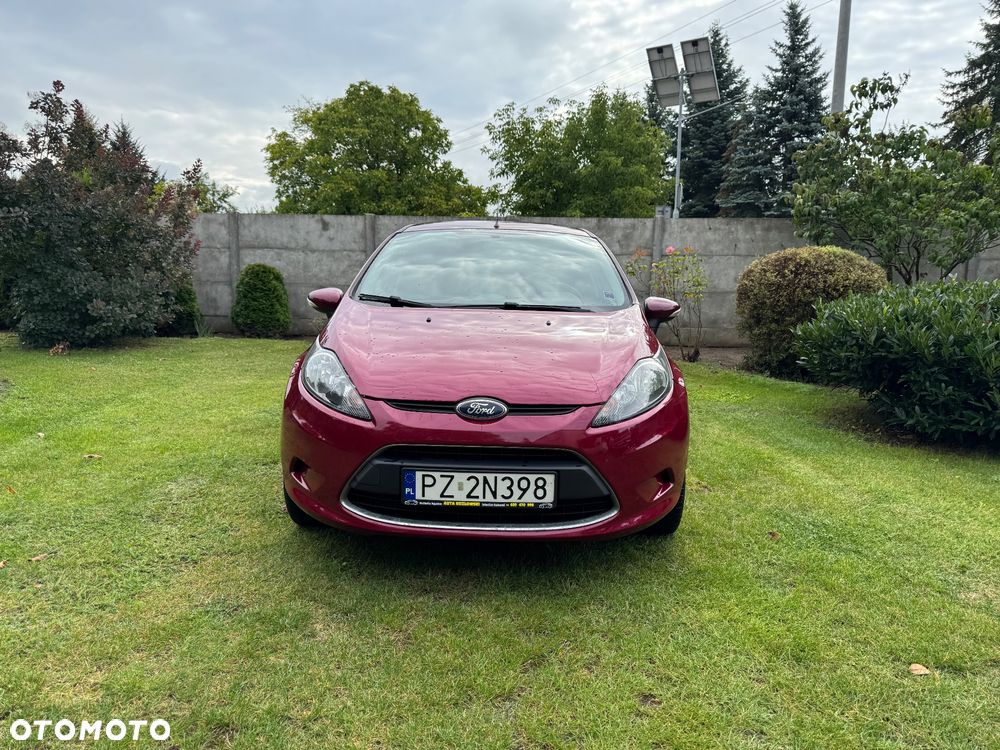 Ford Fiesta 1.25 Ambiente - 1