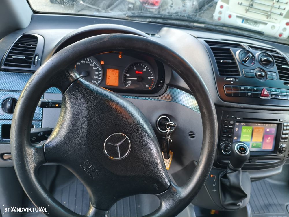 Mercedes-Benz VITO 120 CDI  V6 204 CV - 12