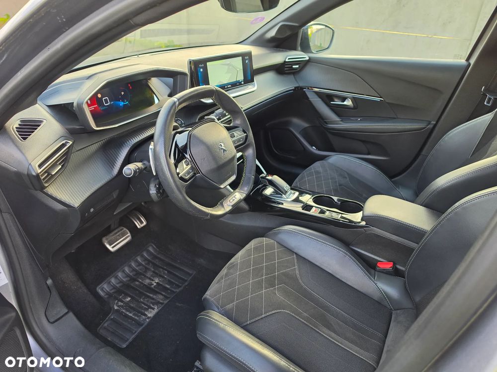 Peugeot 208 PureTech 130 EAT8 GT - 5