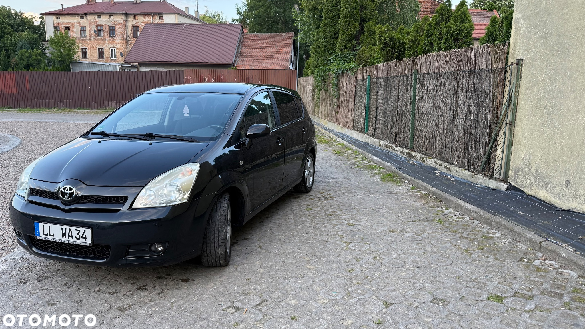 Toyota Corolla Verso - 2