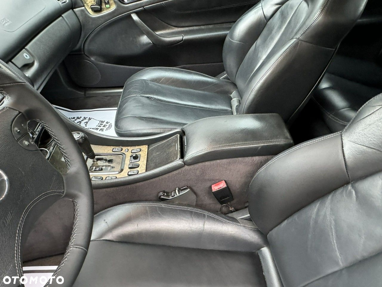 Mercedes-Benz CLK - 10