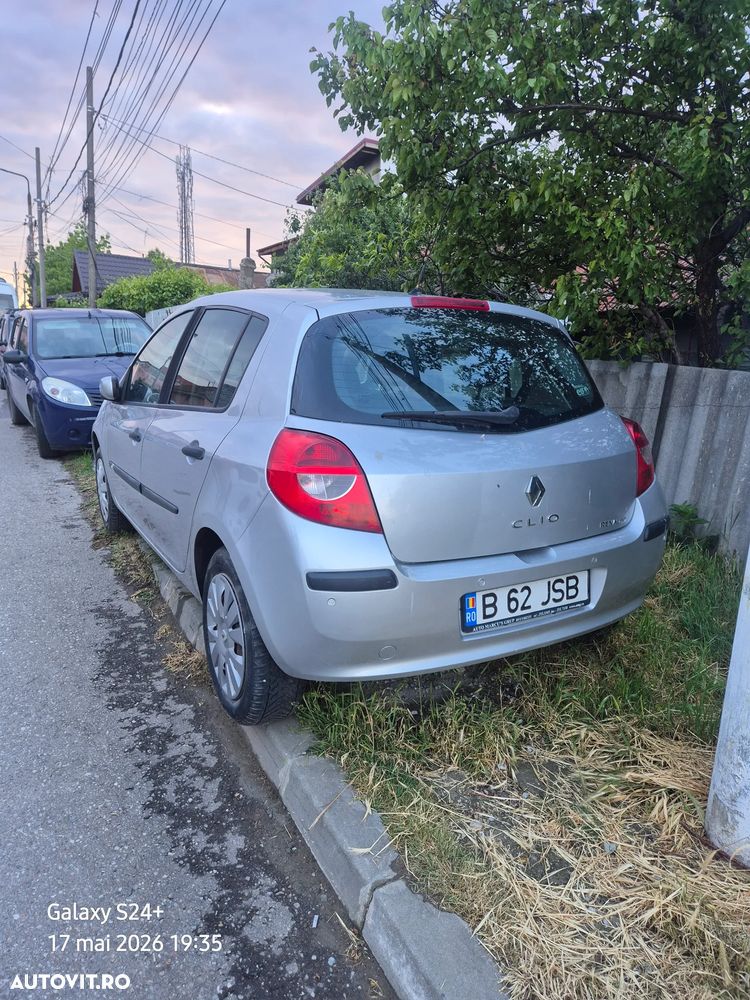 Renault Clio III 1.5 dCi Expression - 5