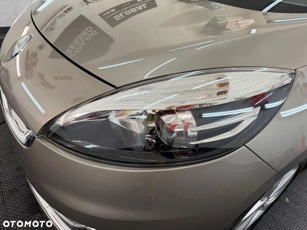 Renault Scenic 1.5 dCi Limited - 9
