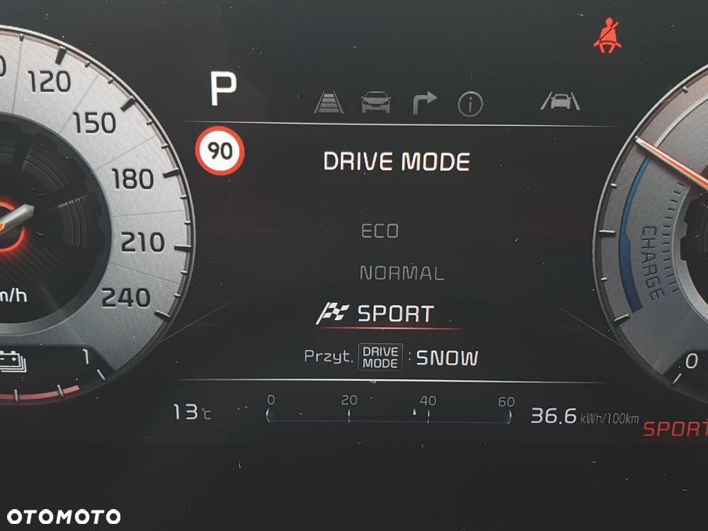 Kia Niro 64kWh XL - 25