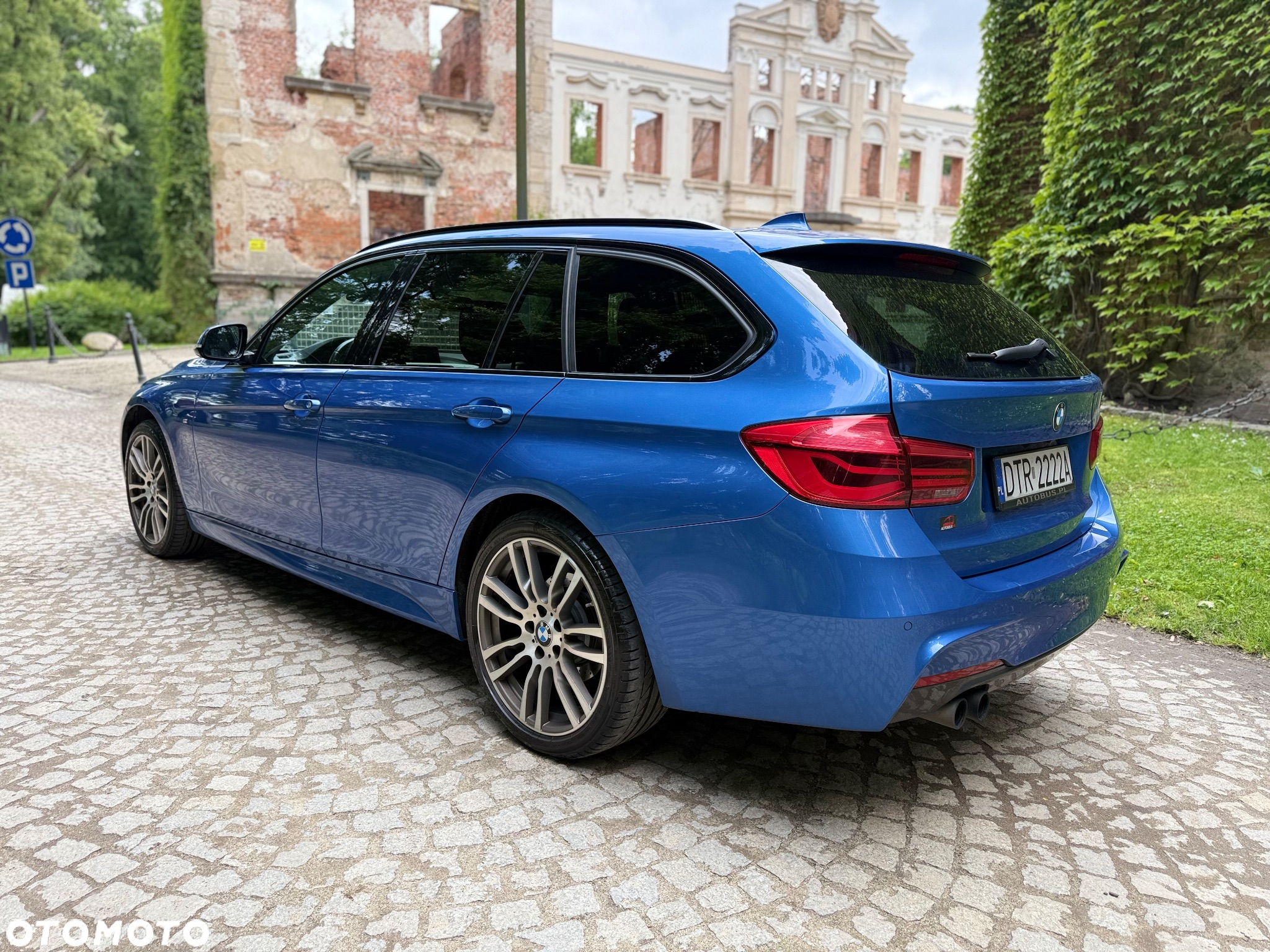 BMW Seria 3 320d xDrive - 2