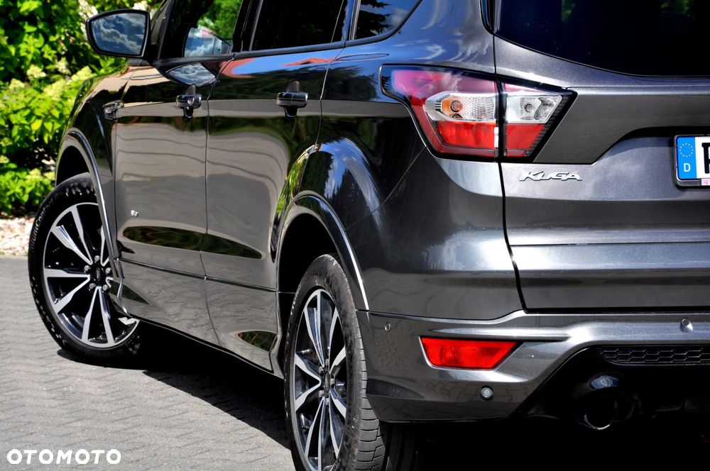 Ford Kuga 2.0 TDCi 4x4 ST-Line - 17