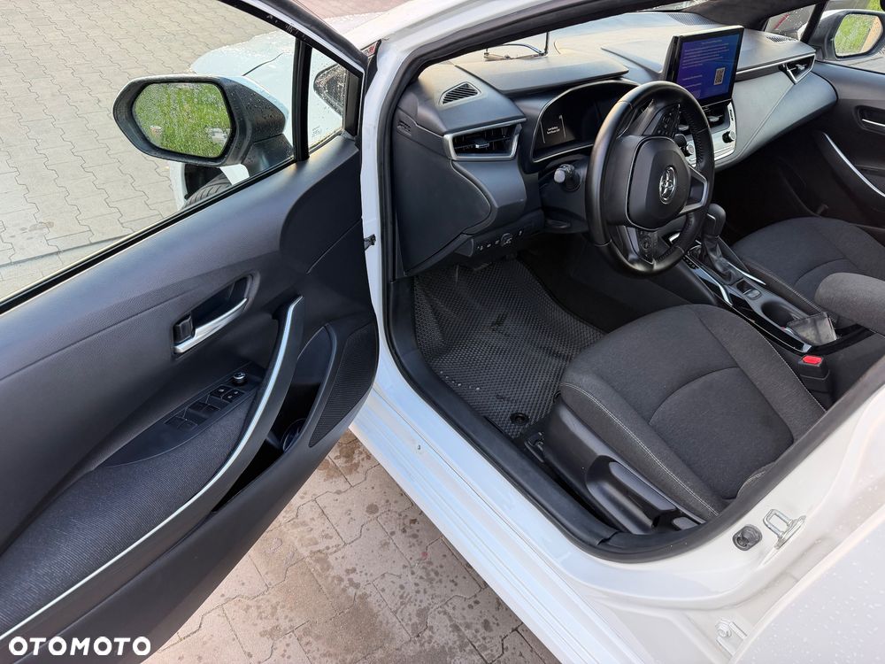 Toyota Corolla - 20