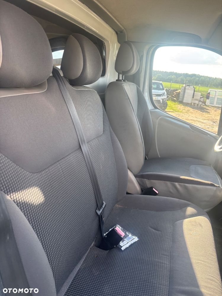 Renault Trafic - 10