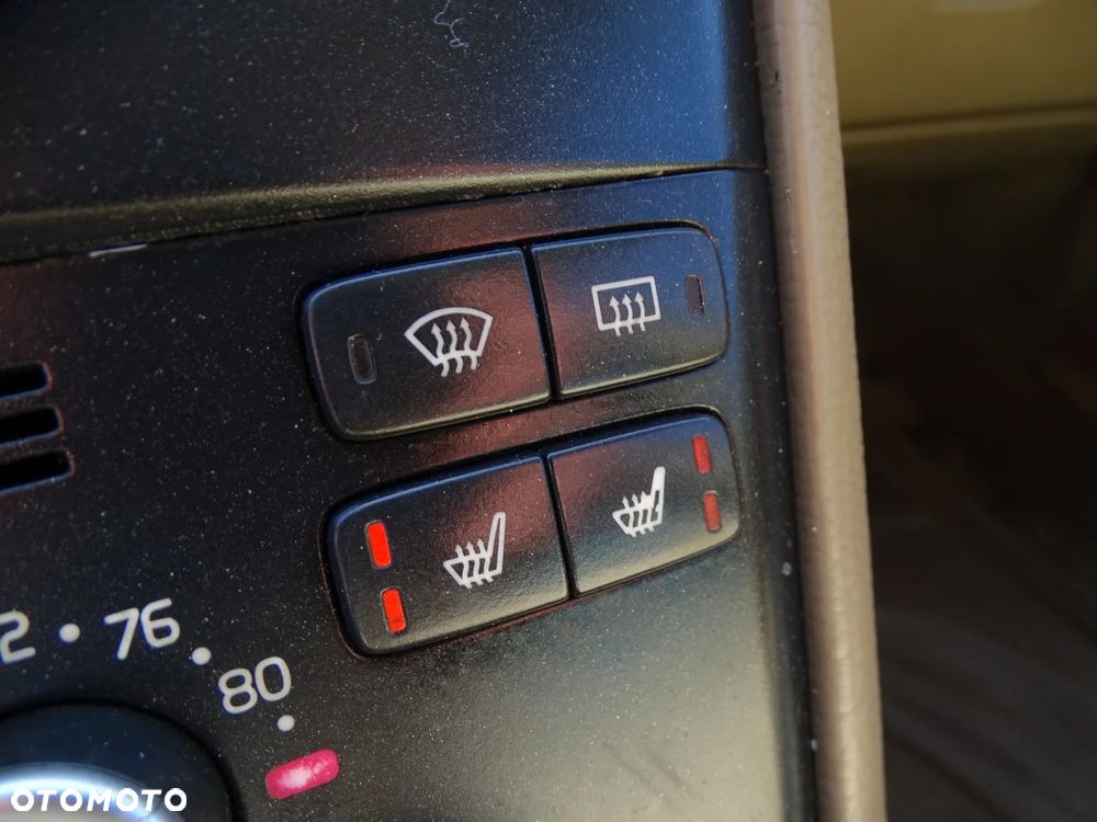 Volvo XC 90 3.2 AWD Sport - 10