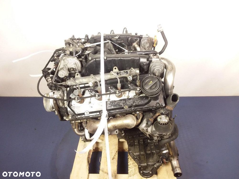 AUDI A8 D3 4.0 TDI 275 KM SILNIK ASE - 2