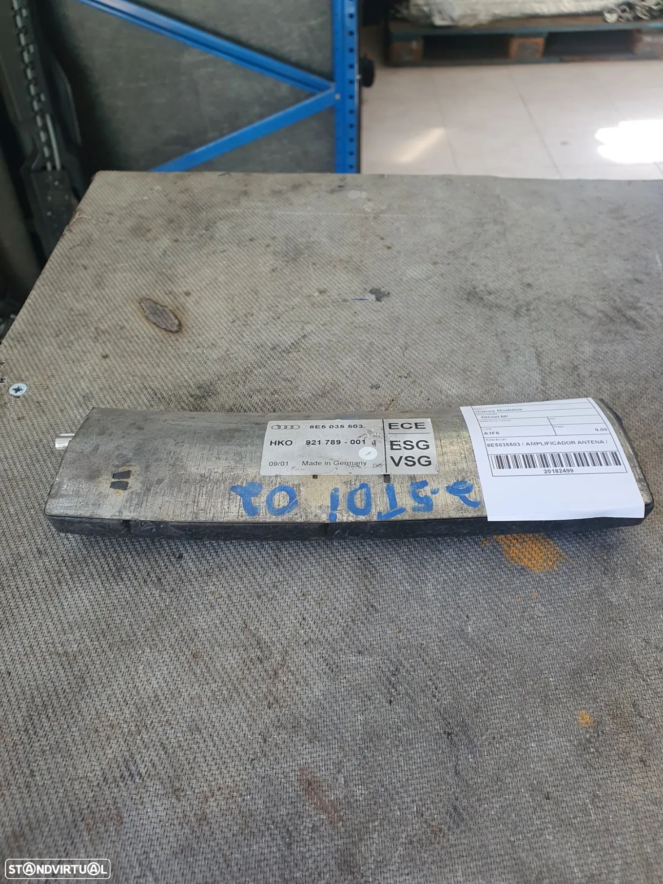 ANTENA AUDI A4 B6 / 8E5035503 - 1