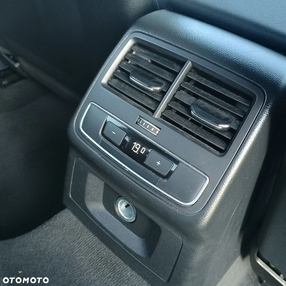 Audi A4 Limousine 35 TDI mHEV S Line S tronic - 16