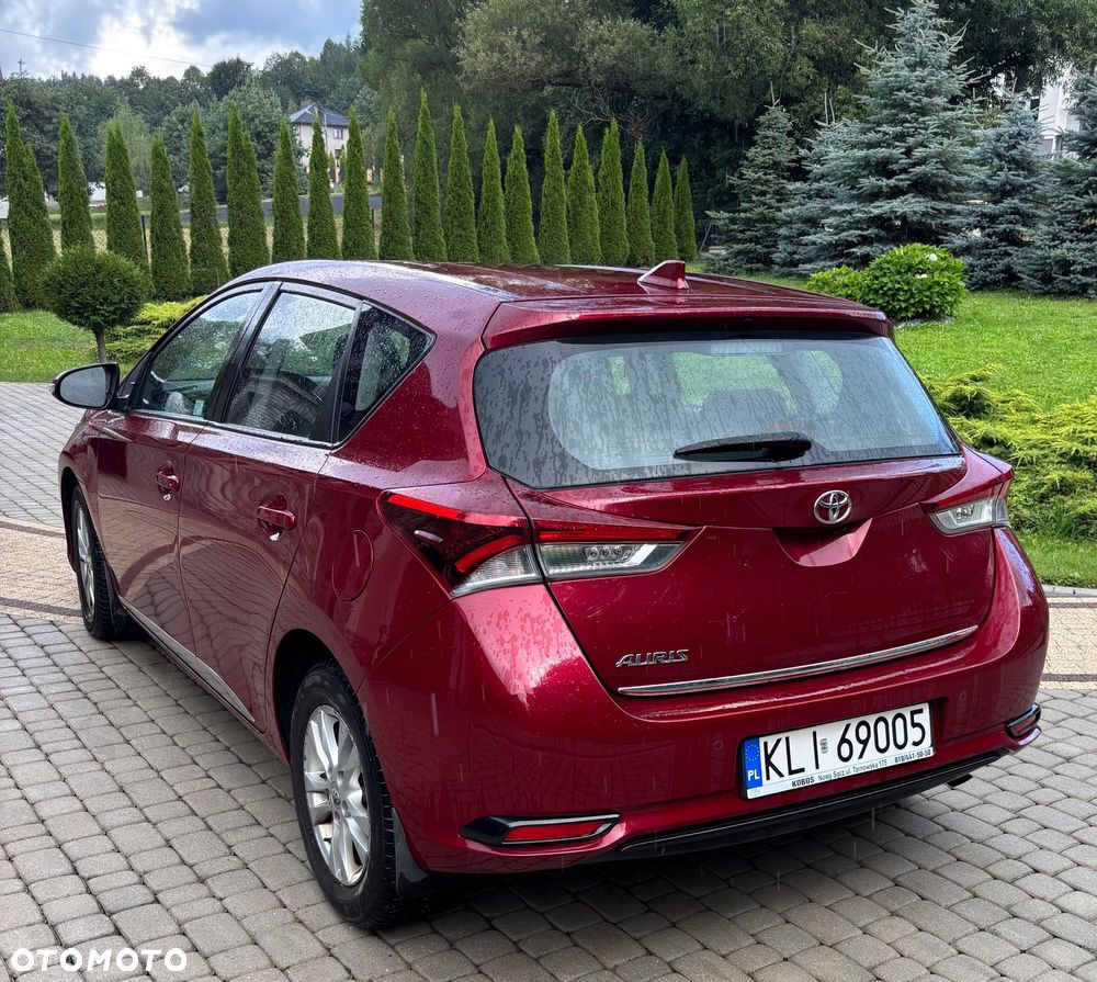 Toyota Auris 1.33 VVT-i Active - 2