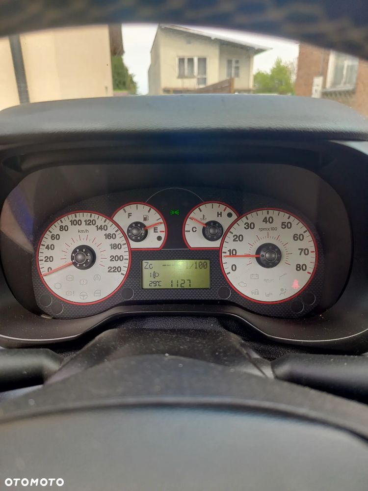 Fiat Punto 1.4 16V Dynamic - 8