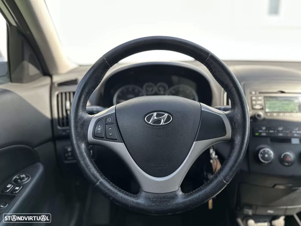 Hyundai i30 1.4 CVVT Blue Comfort - 21