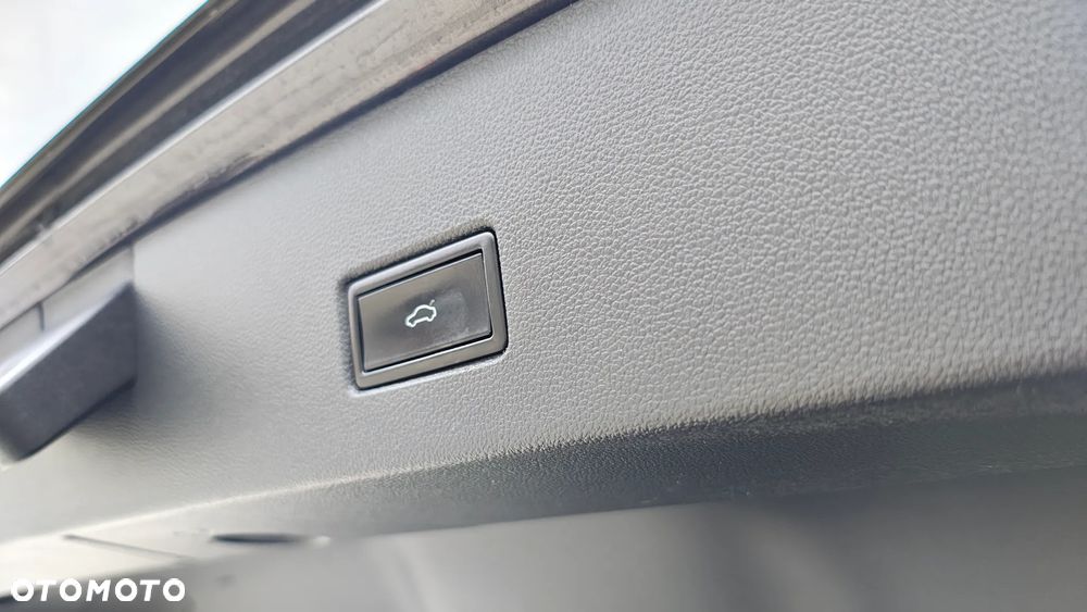 Volkswagen T-Roc 1.5 TSI ACT OPF Sport - 34