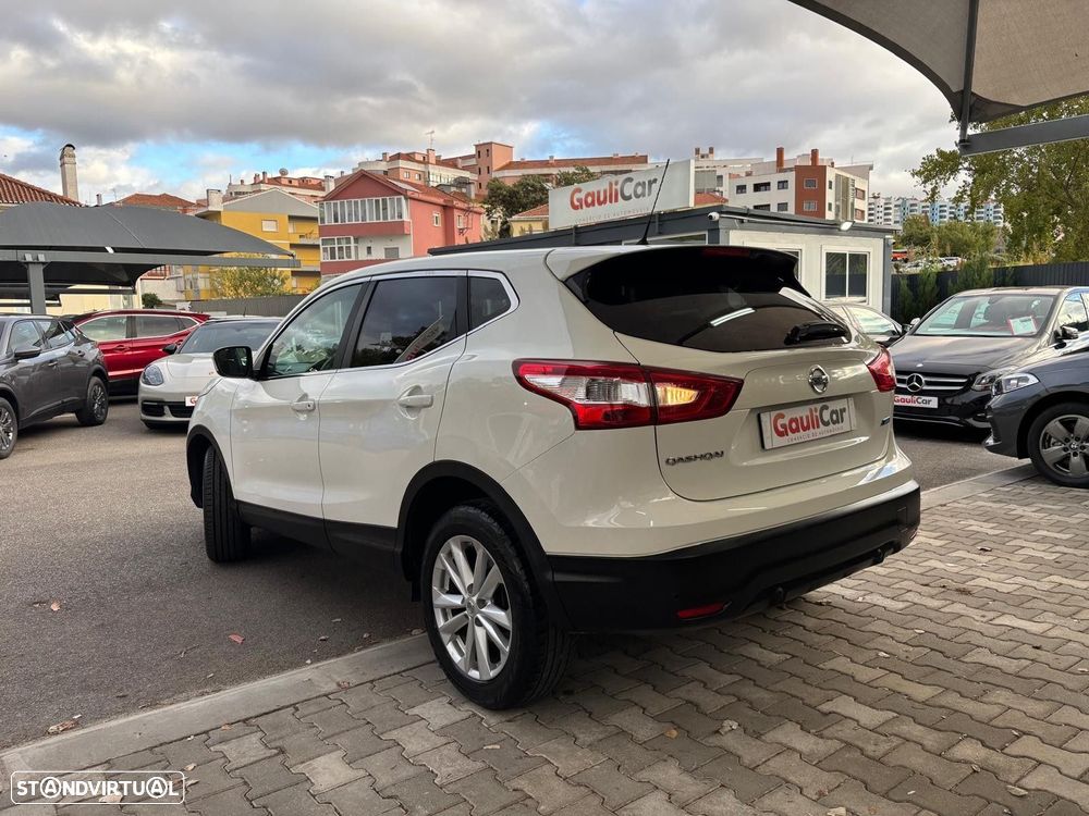 Nissan Qashqai 1.5 dCi Tekna J19 - 11