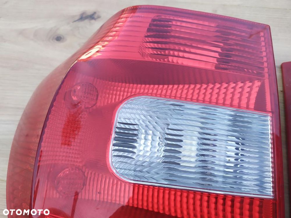 SKODA YETI LAMPA TYLNA TYŁ LEWA EUROPA - 3