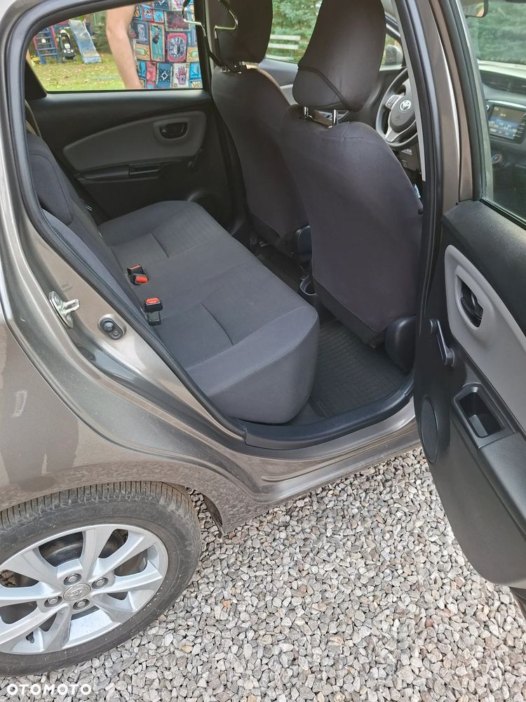 Toyota Yaris - 6