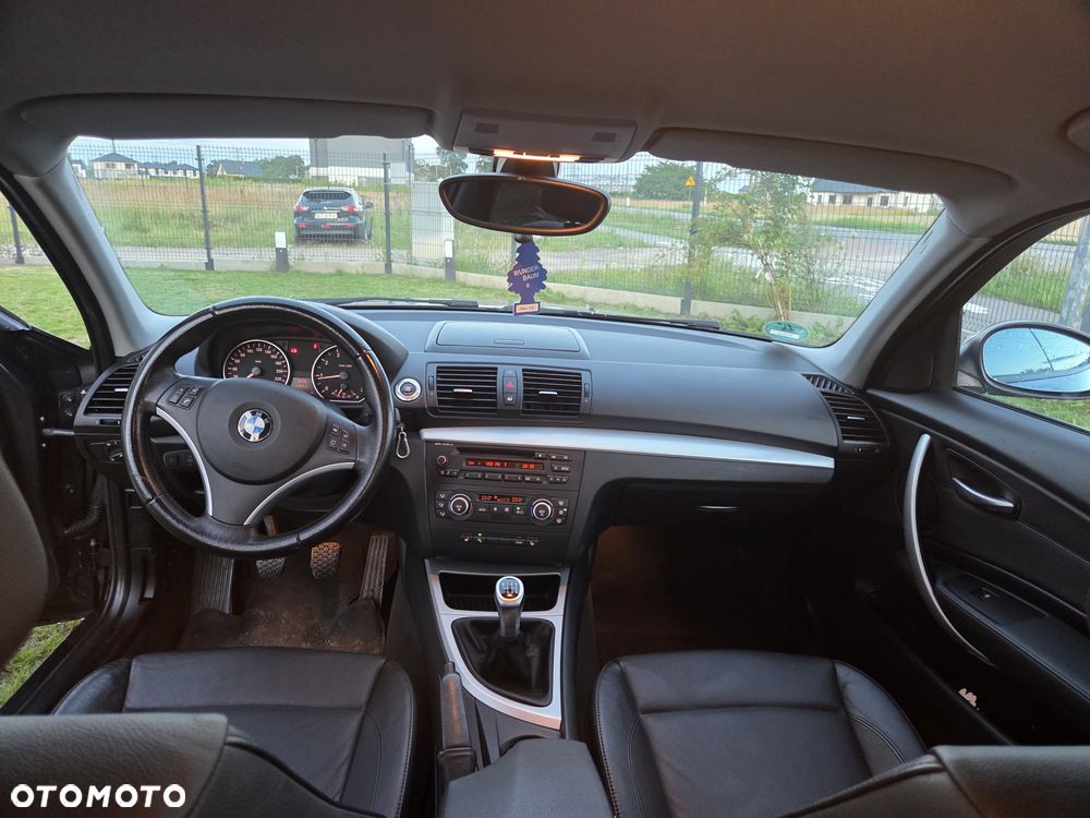 BMW Seria 1 116i - 14