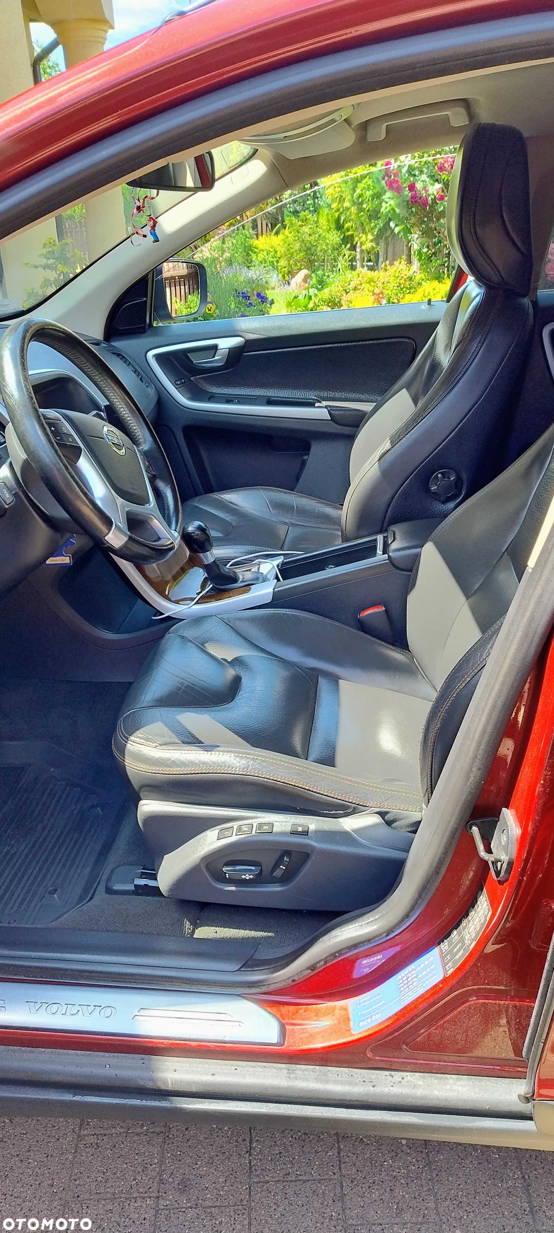 Volvo XC 60 D3 AWD Summum - 4