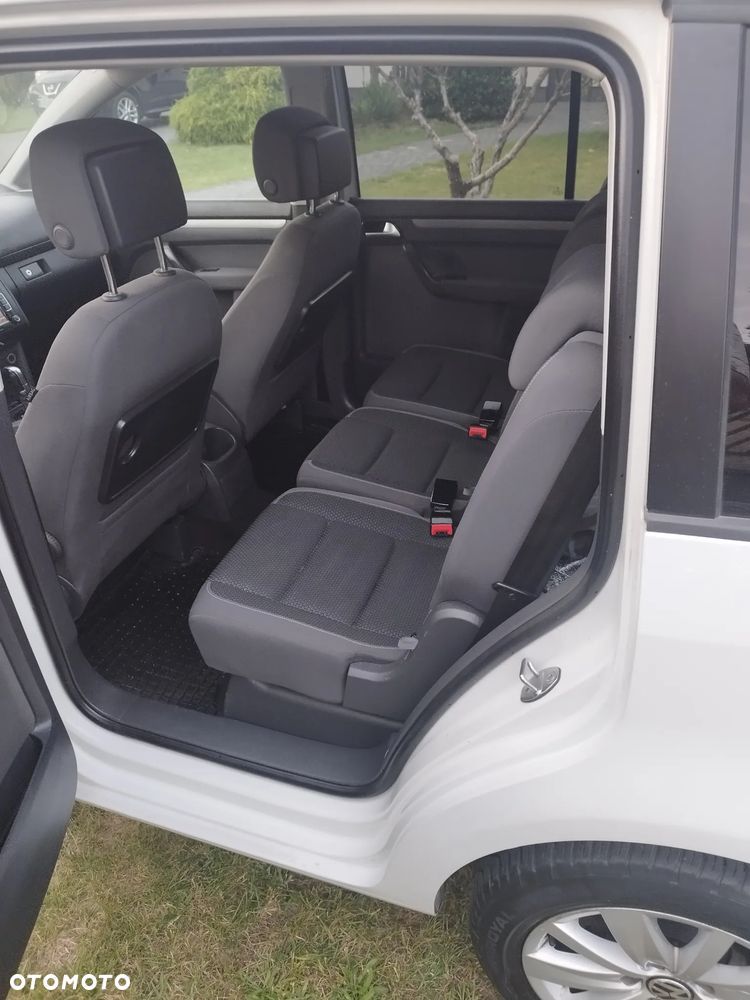Volkswagen Touran - 6