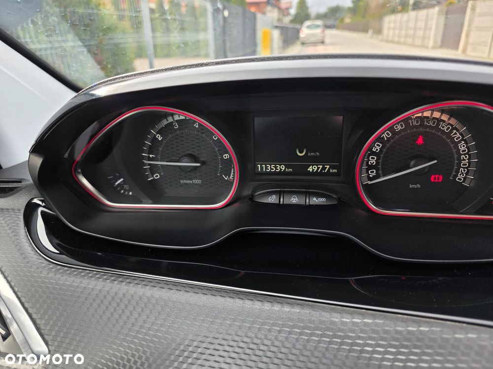 Peugeot 2008 PureTech 130 Stop&Start GT-Line Edition - 16