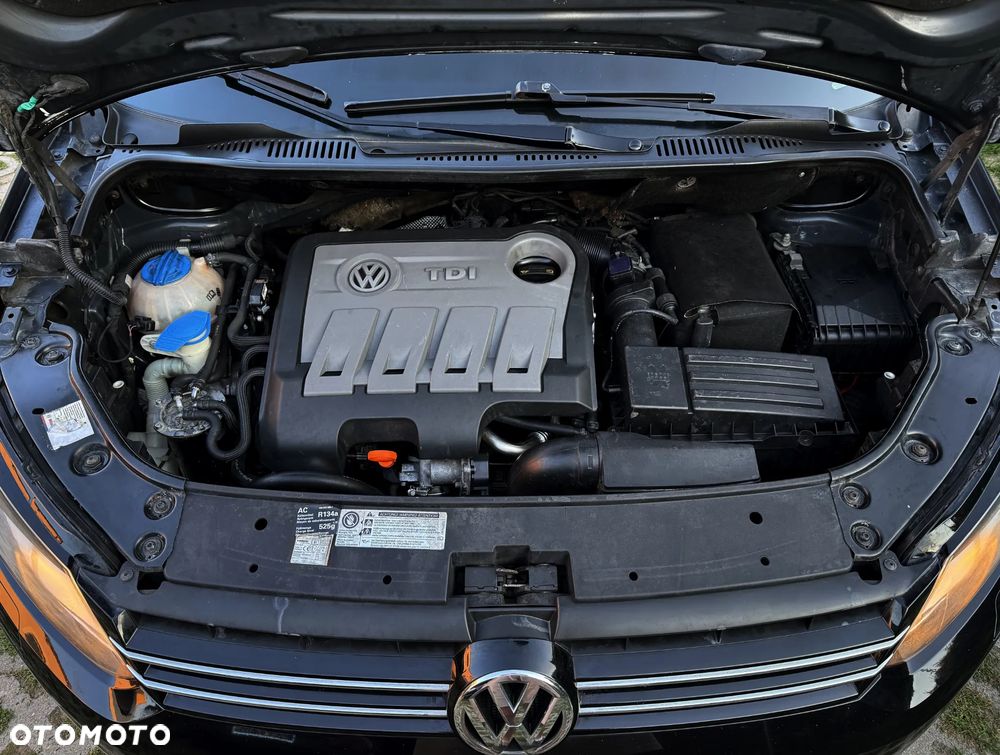 Volkswagen Touran 1.6 TDI DPF Highline - 31