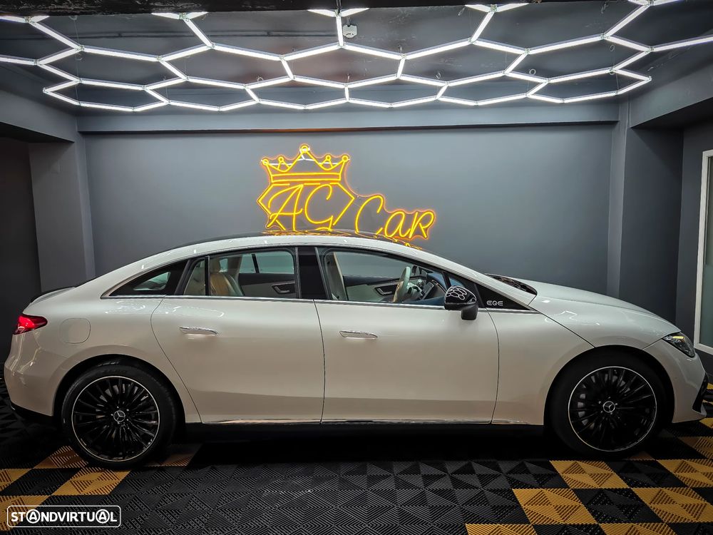 Mercedes-Benz EQE SUV 300 - 18