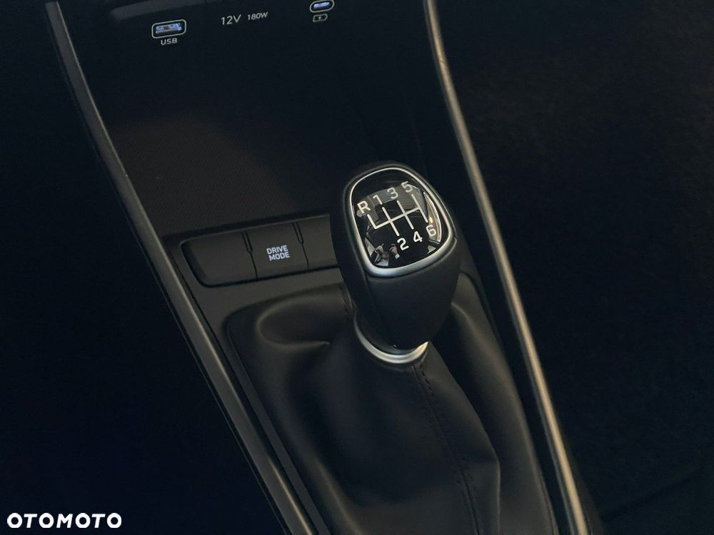 Hyundai Bayon - 21