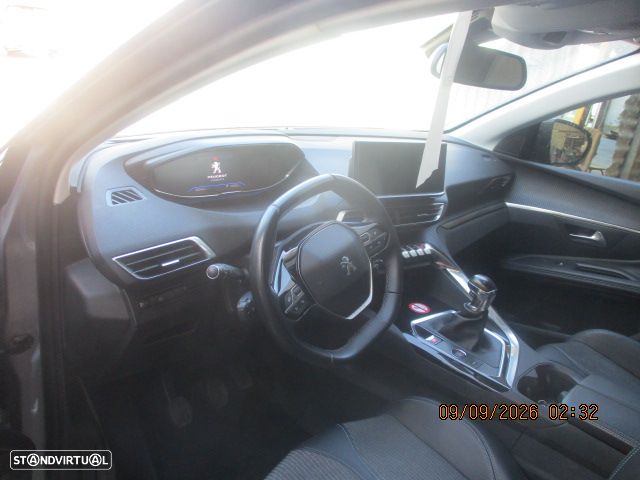 Peugeot 3008 1.2 PureTech Style - 8