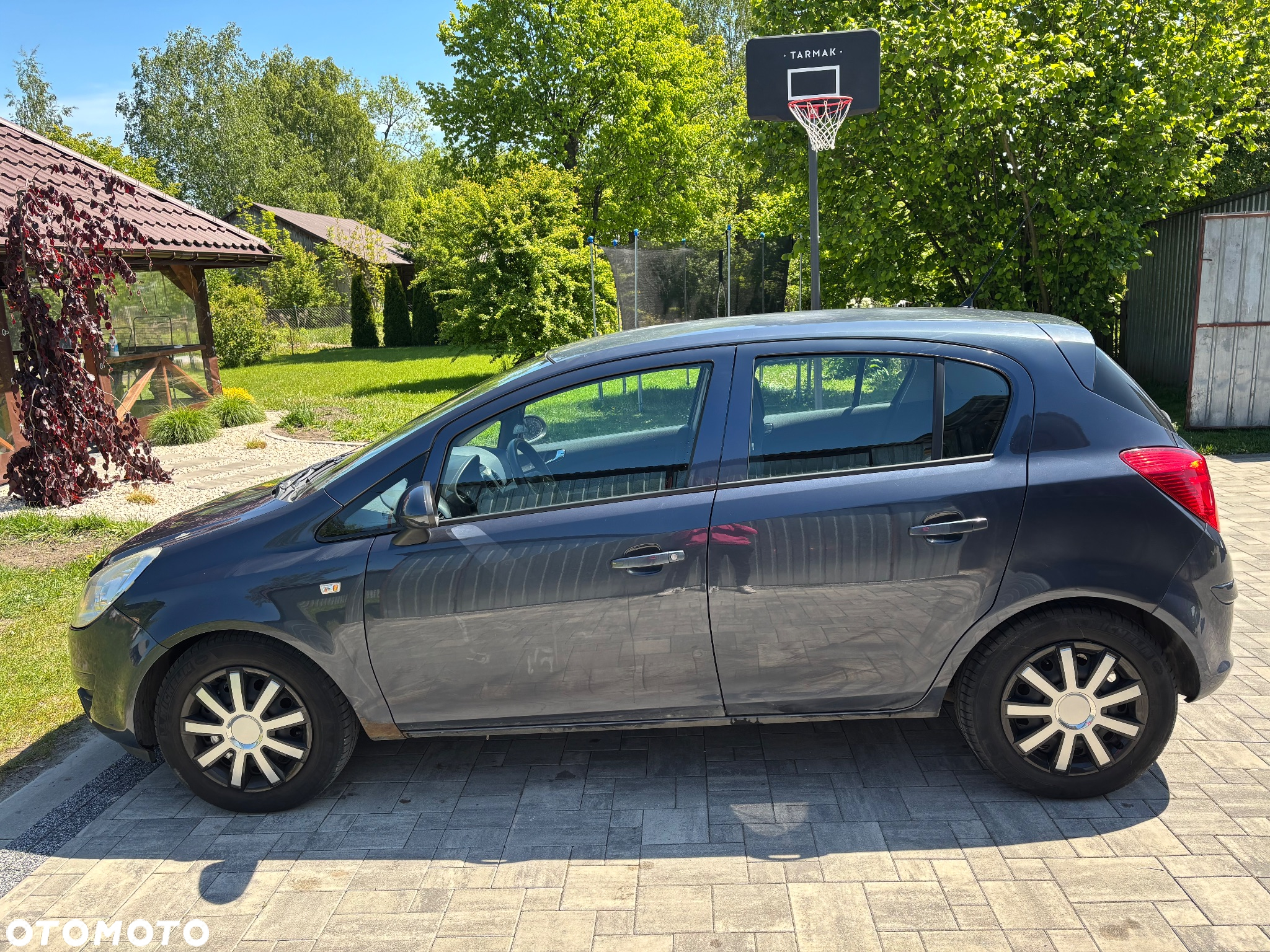 Opel Corsa 1.2 16V Essentia - 4