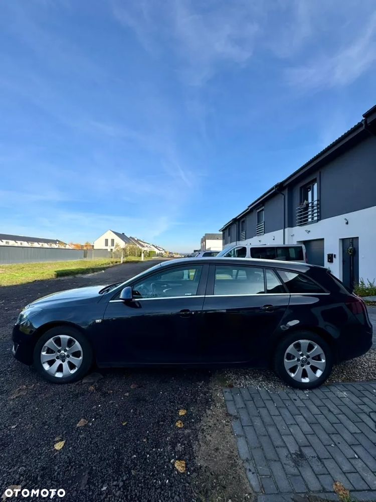 Opel Insignia - 8