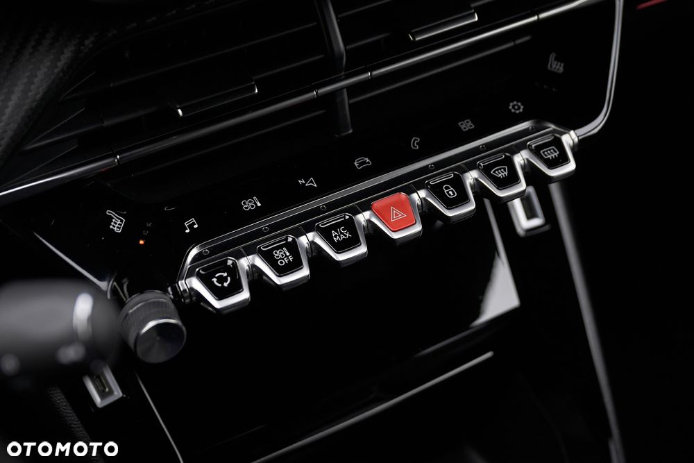 Peugeot 2008 PureTech 130 Stop&Start GT-Line Edition - 32