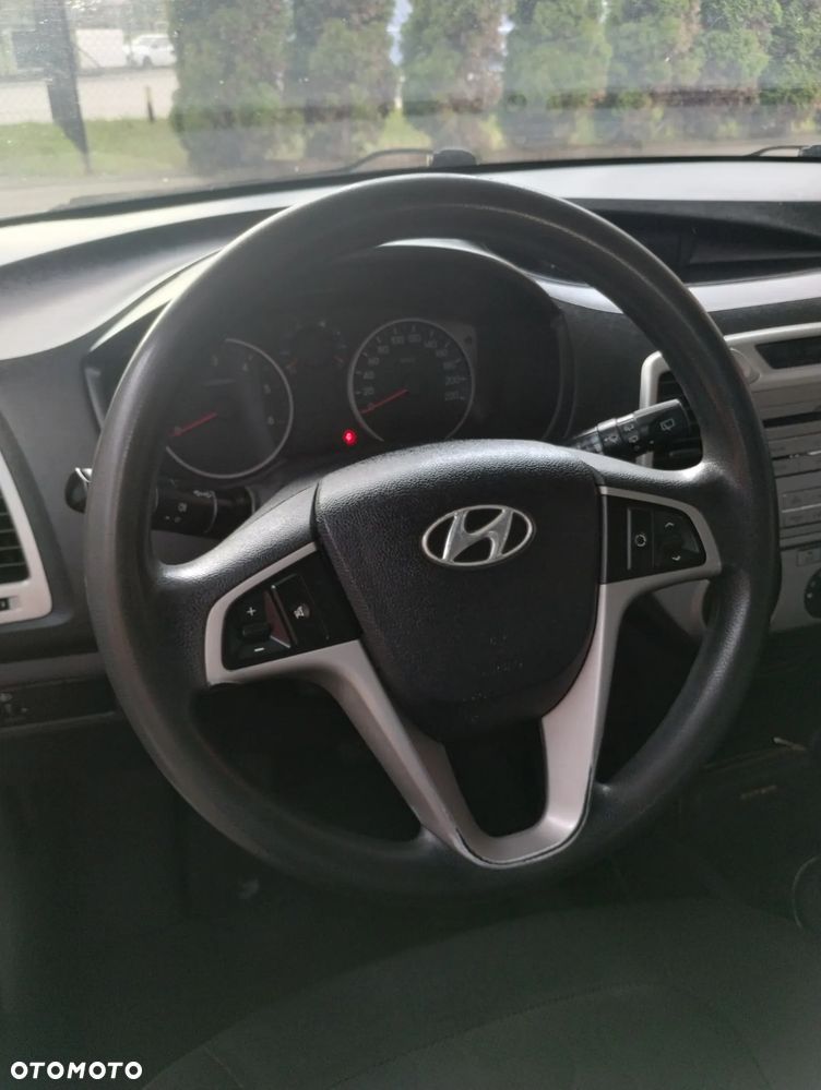 Hyundai i20 1.4 CRDi Comfort - 10