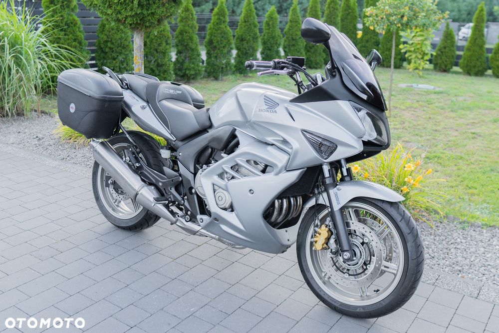 Honda CBF - 2