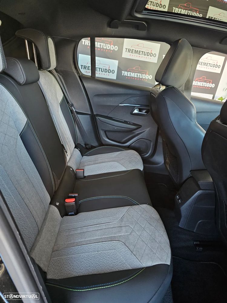 Peugeot e-208 50 kWh GT Line - 19