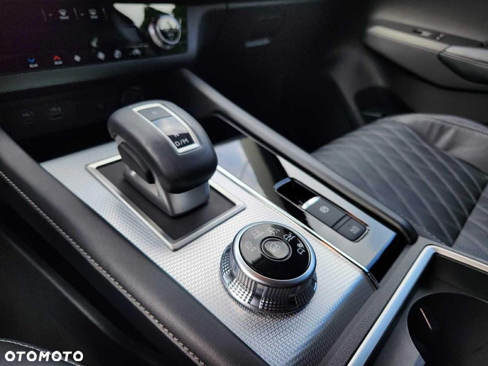 Mitsubishi Outlander - 9