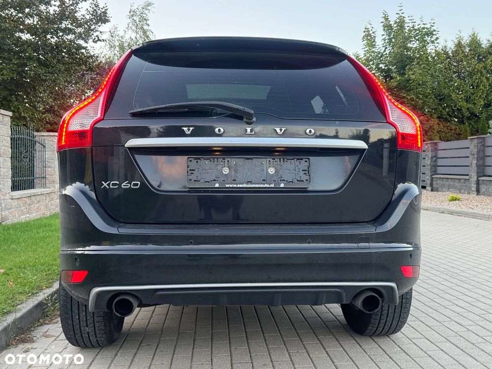 Volvo XC 60 D4 Geartronic RDesign - 29
