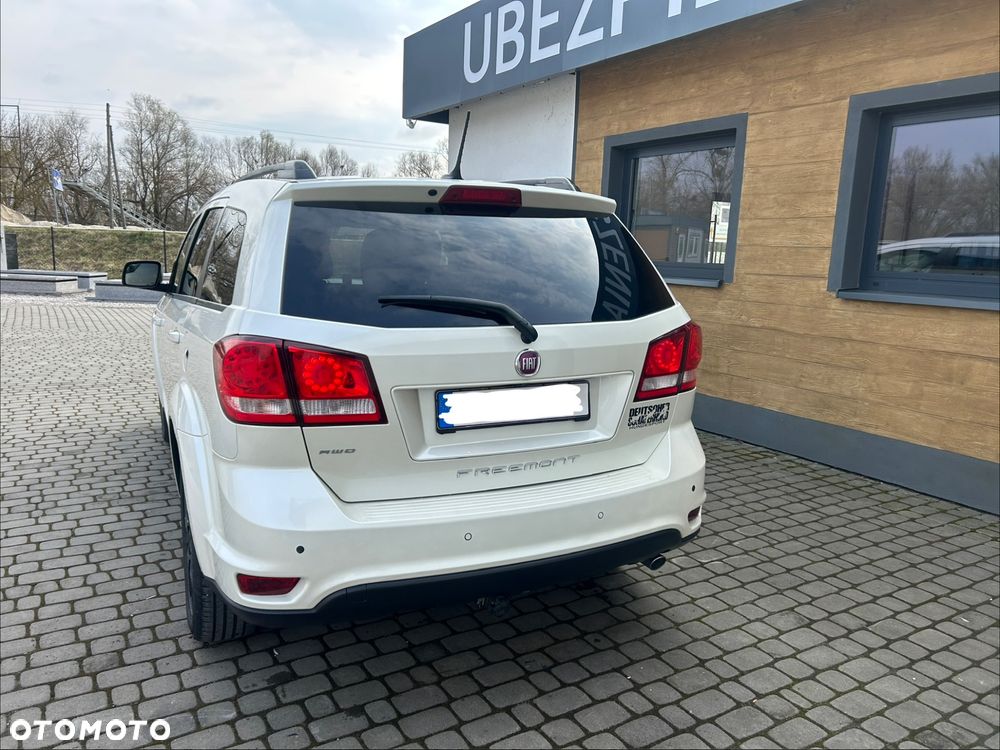 Fiat Freemont 2.0 Multijet 16V DPF Automatik Allrad Black Code - 20
