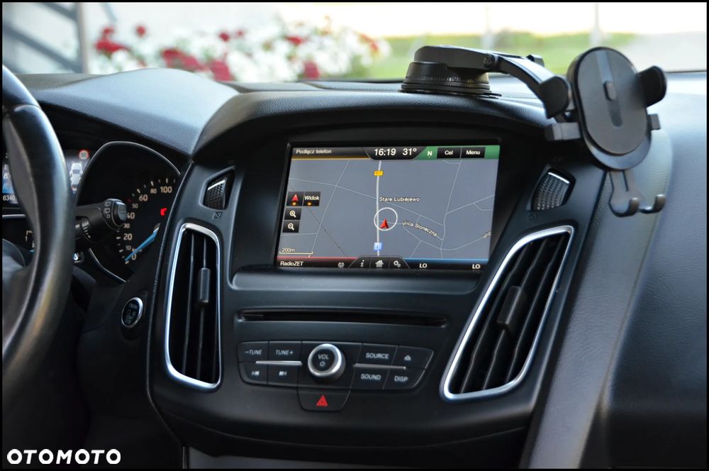 Ford Focus - 28