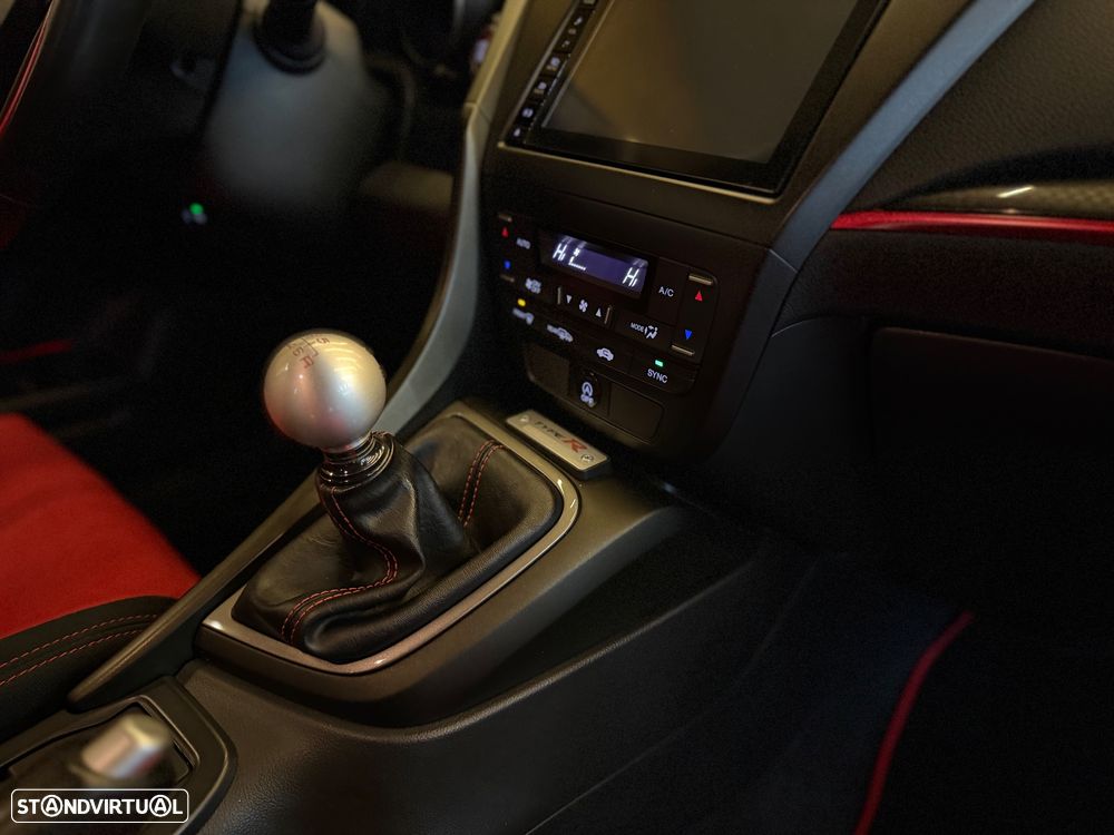 Honda Civic 2.0 VTEC Turbo Type R GT - 29