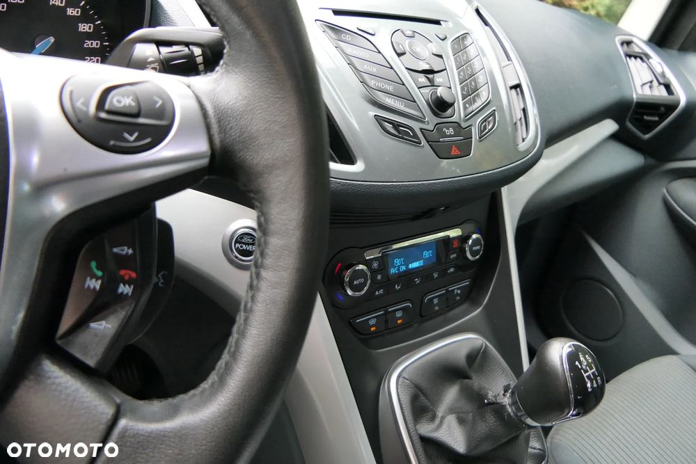 Ford C-MAX 1.6 Ti-VCT Titanium - 21