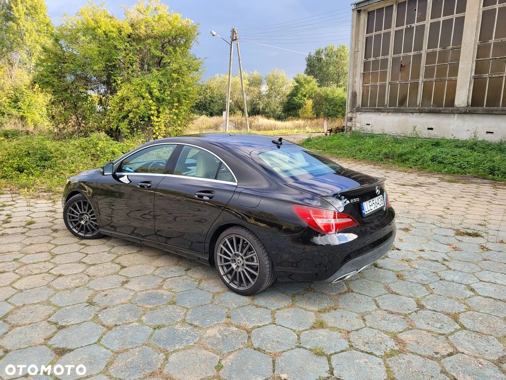 Mercedes-Benz CLA - 5