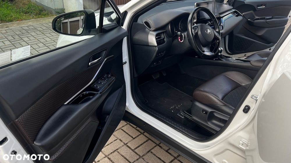 Toyota C-HR 1.8 Hybrid Prestige - 34